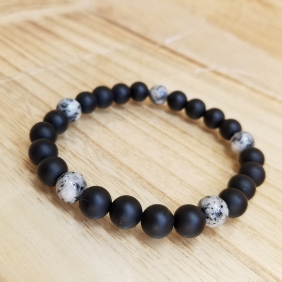 Black Onyx & Sesame Jasper Beaded Stretch … - Picture 8 of 8